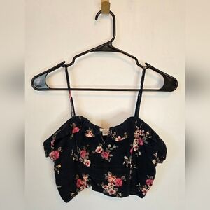 73. American Eagle Floral Black Crop Top